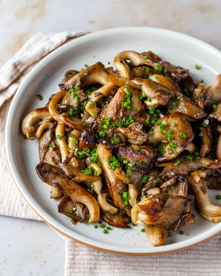 OYSTER MUSHROOM
